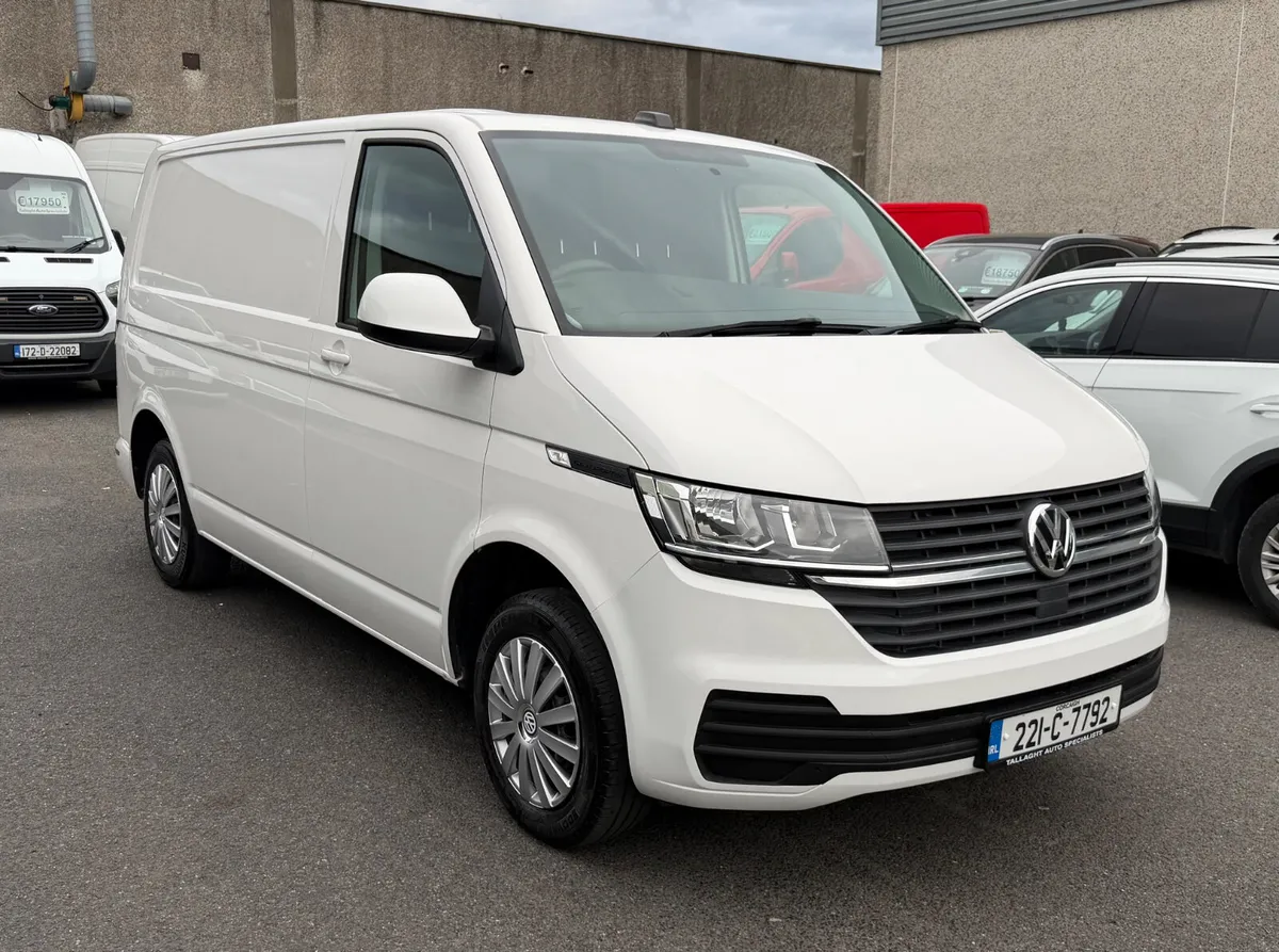 2022 Volkswagen Transporter - Image 1
