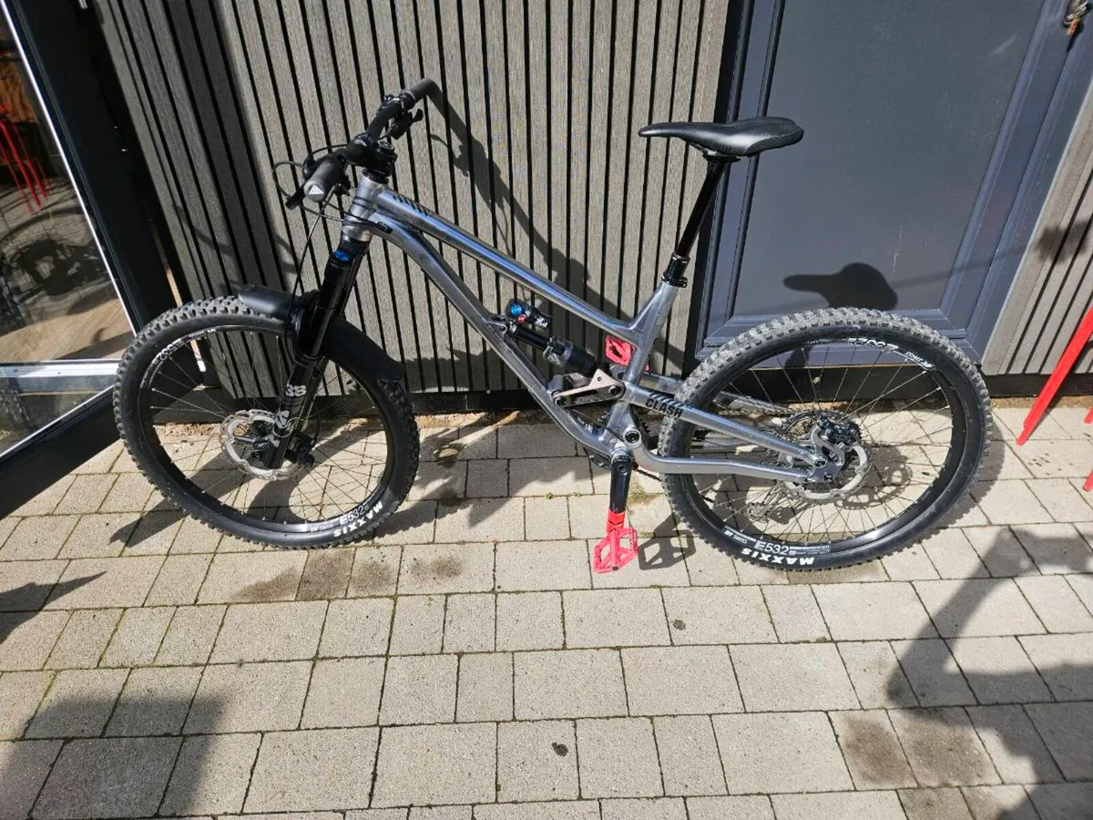 Mountain bike - Image 3
