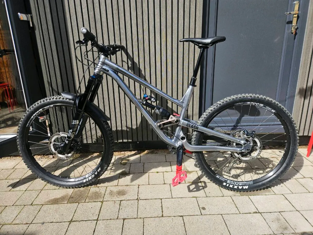 Mountain bike - Image 4