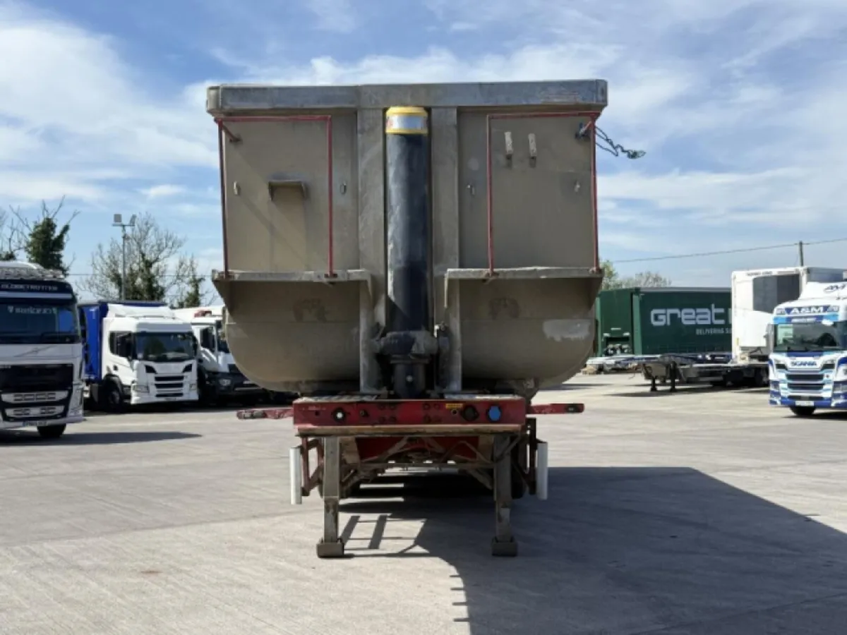 2000 WILCOX TOUGHLINE TIPPING TRAILER - Image 2