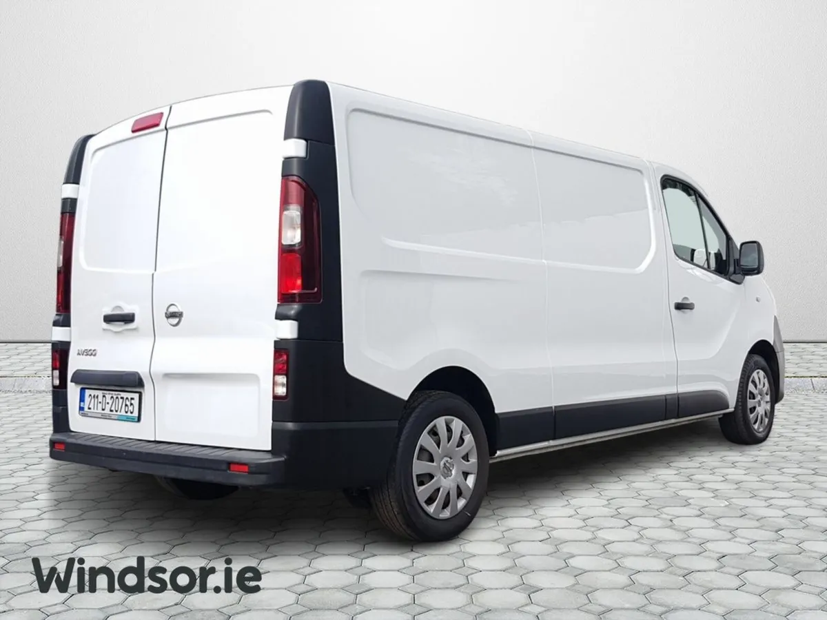 Nissan NV300 LWB 120 SV - Image 3