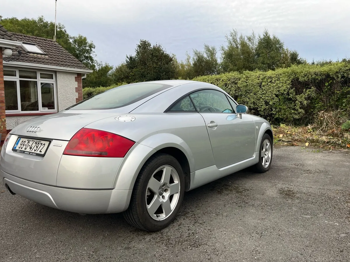Audi TT 1999 - Image 1