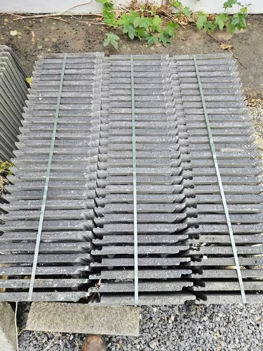 Unused Condron Concrete Roof Slates 420 x 320mm - Image 2