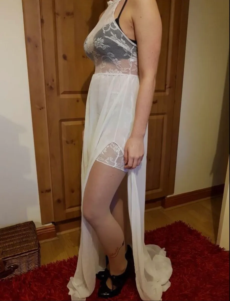 Dresses - Image 3