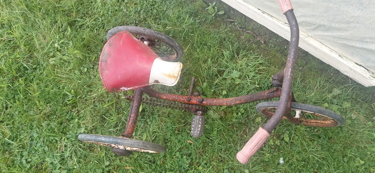 old  kids  tricycle - Image 3