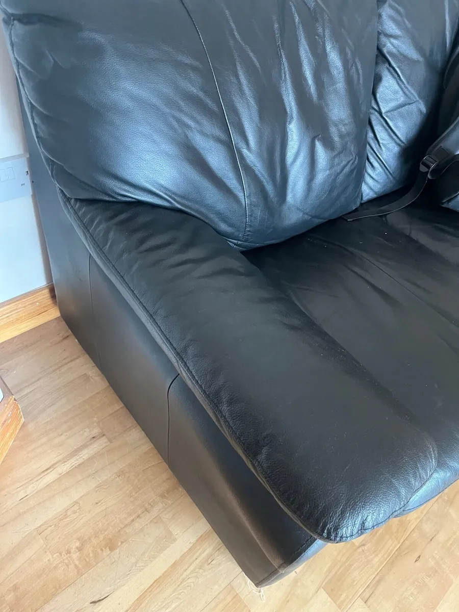 Leather 3 piece suite - Image 4