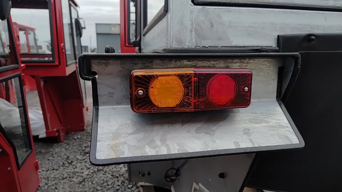 New cab fully galvanized - Image 3