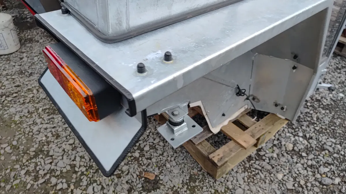 New cab fully galvanized - Image 2