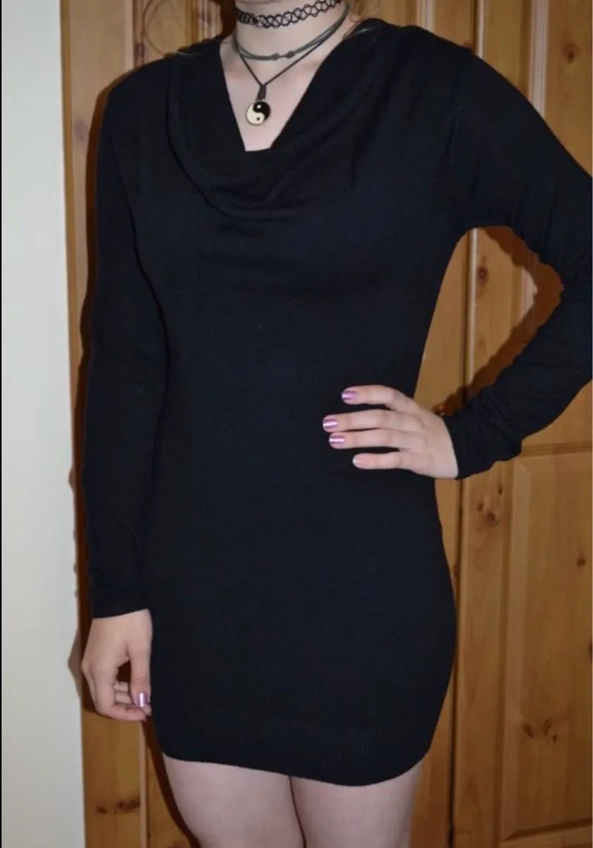 Dresses - Image 4