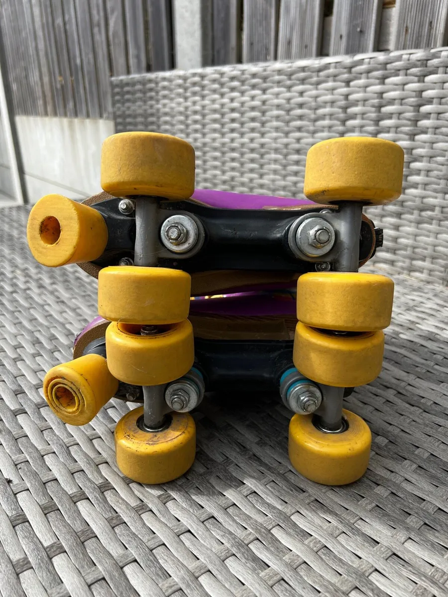 Rollerskates - Image 4