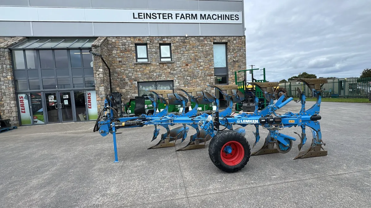 Lemken Juwel 7M Plough - Image 1