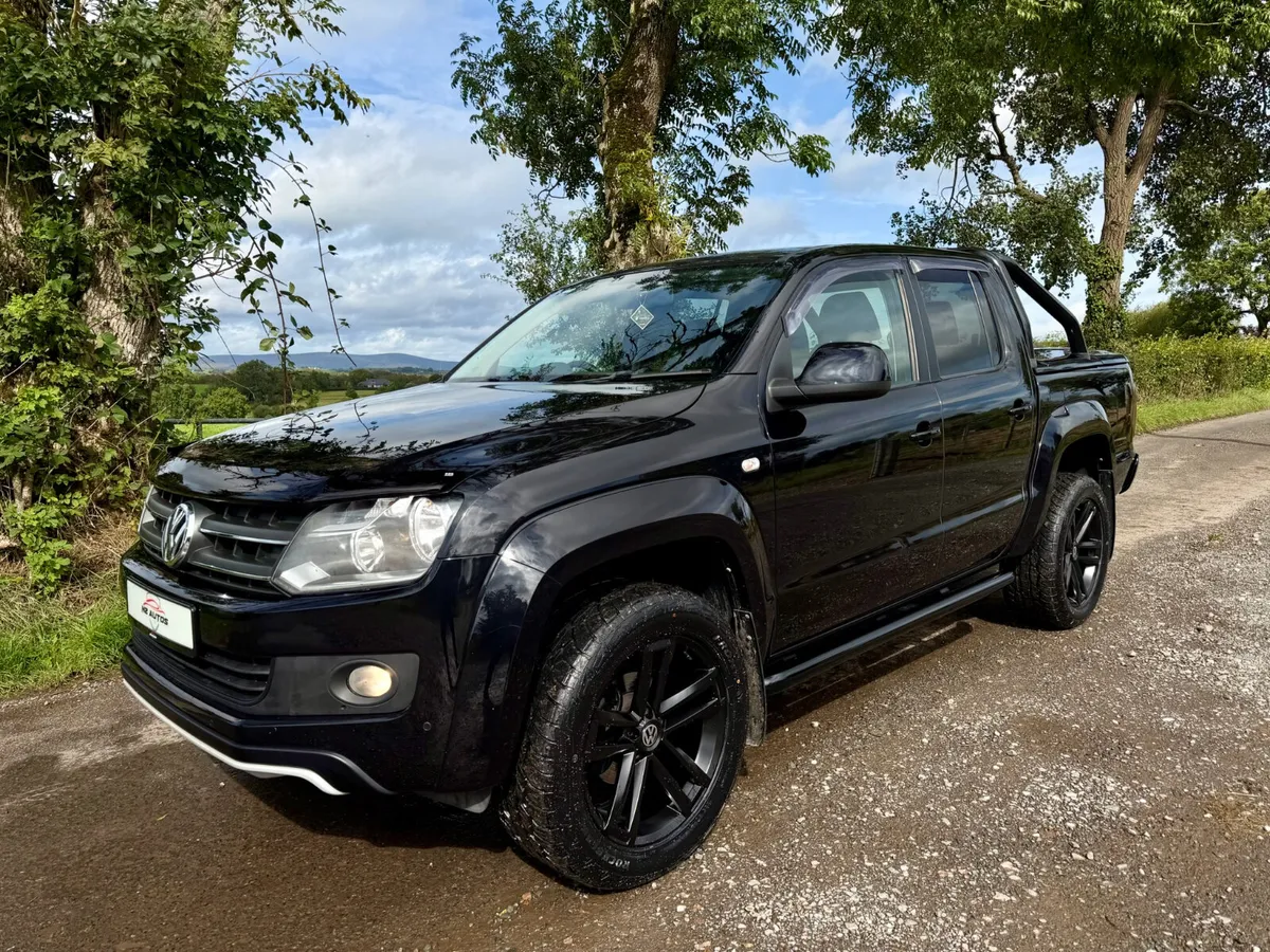 2014/142 Volkswagen Amarok 2.0 BITDI Dark Label - Image 1