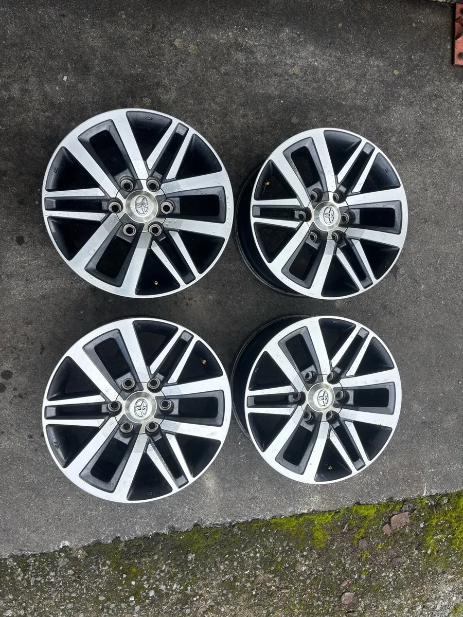 Hilux alloys - Image 2