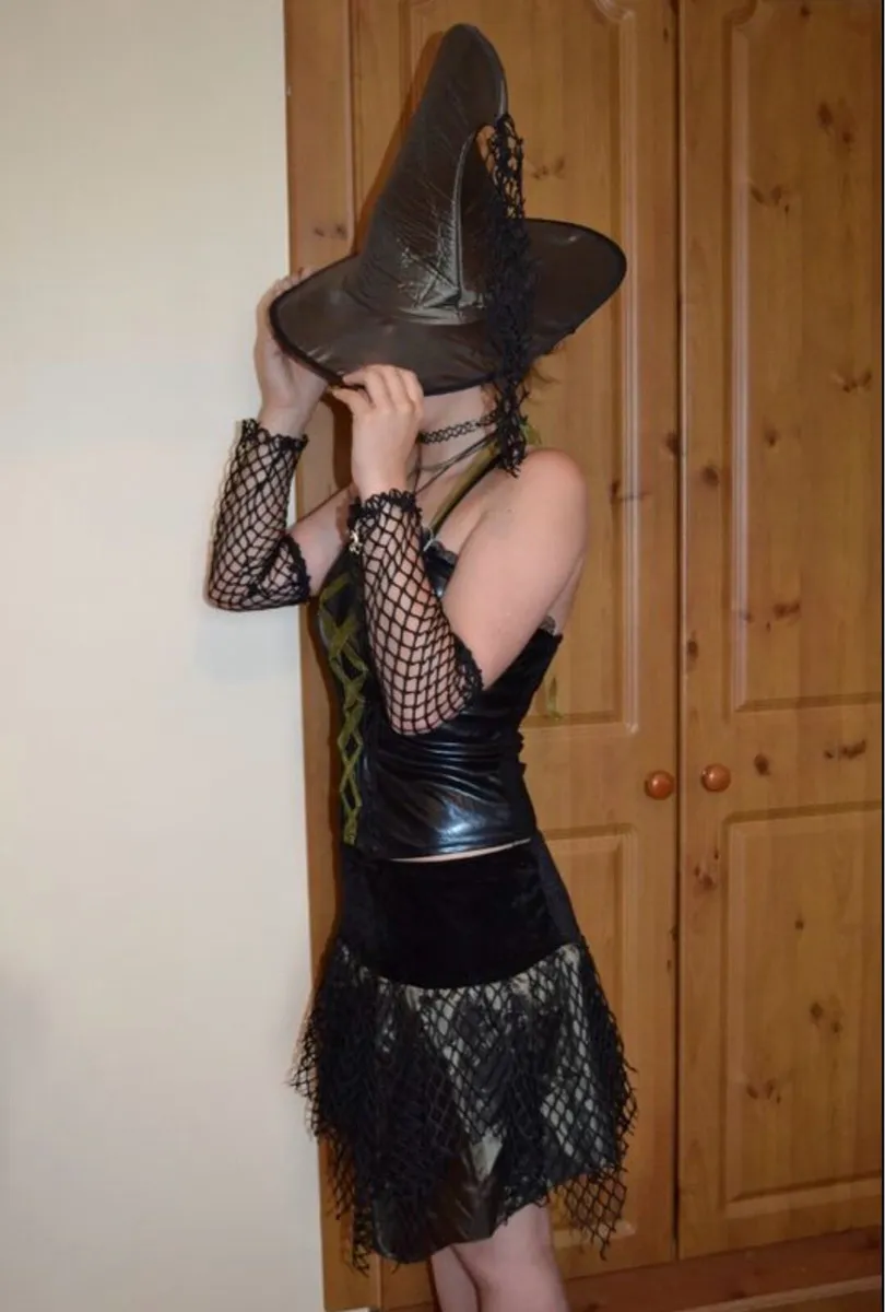 Wich costume Halloween - Image 1
