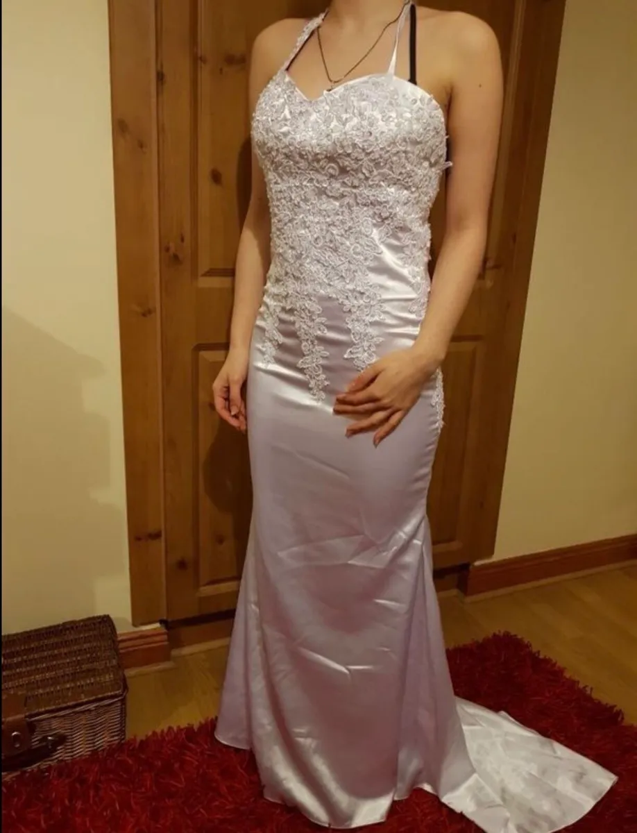 White dress wedding - Image 2