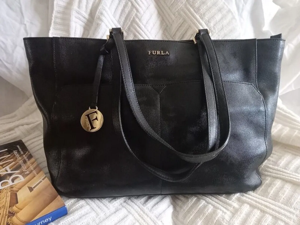 women bags - Image 1