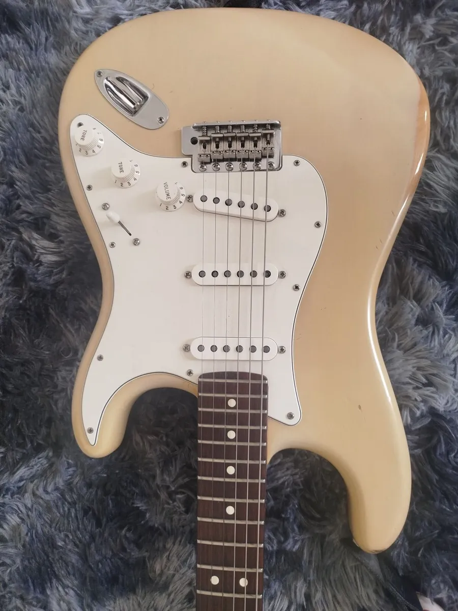 Fender Stratocaster American - Image 4