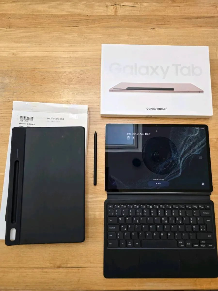 Galaxy Tab S8+ with Keyboard Cover - Image 1