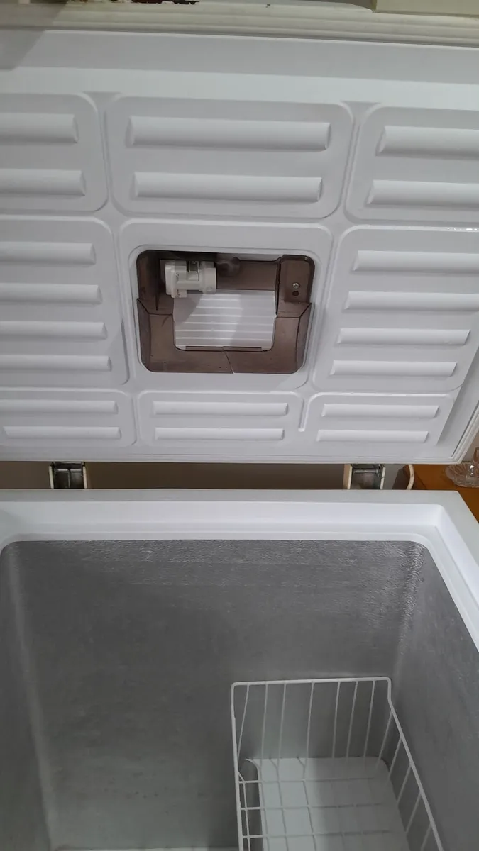 Freezer - Image 2