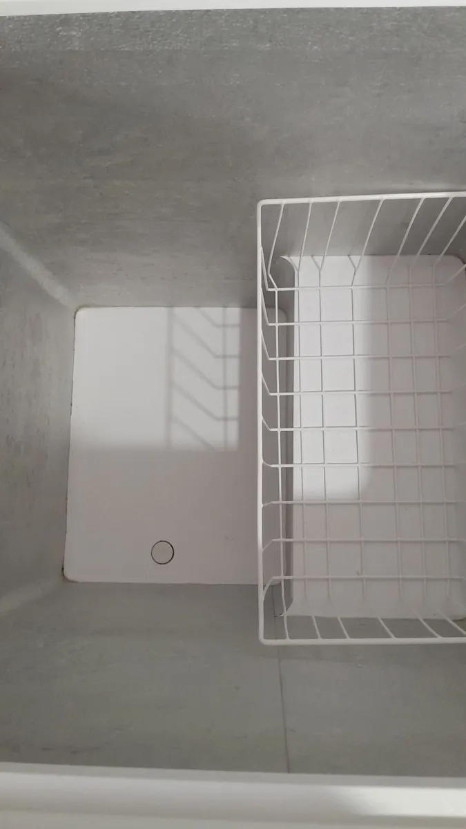 Freezer - Image 4