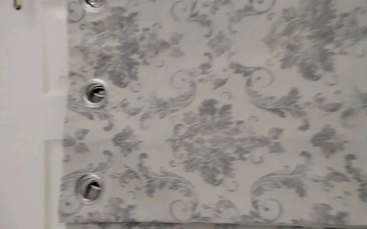 Bedroom curtains - Image 1