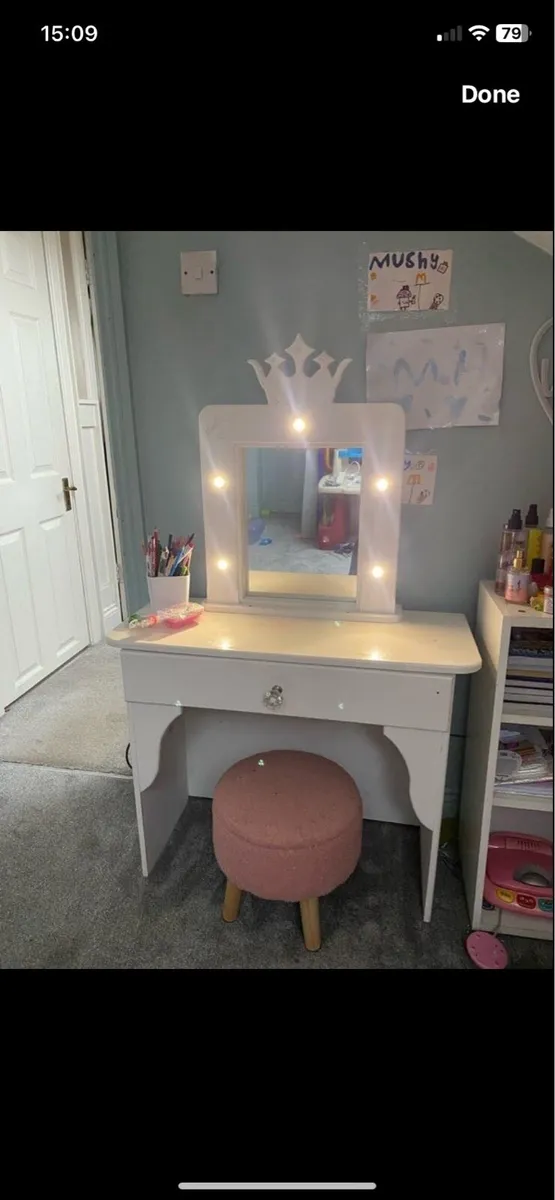 Kids solid wood light up dressing table - Image 1