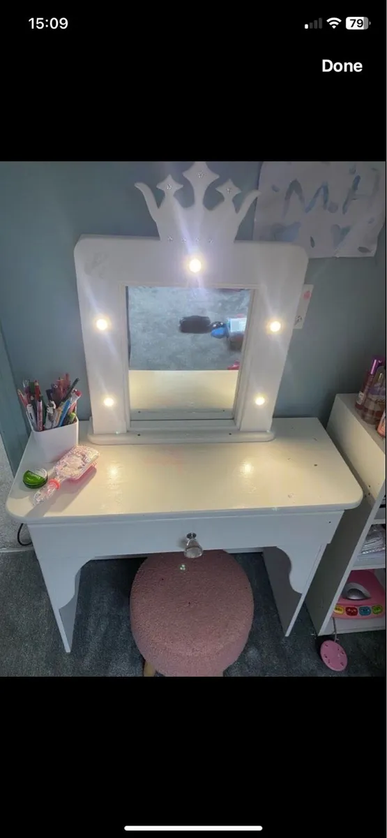 Kids solid wood light up dressing table - Image 2