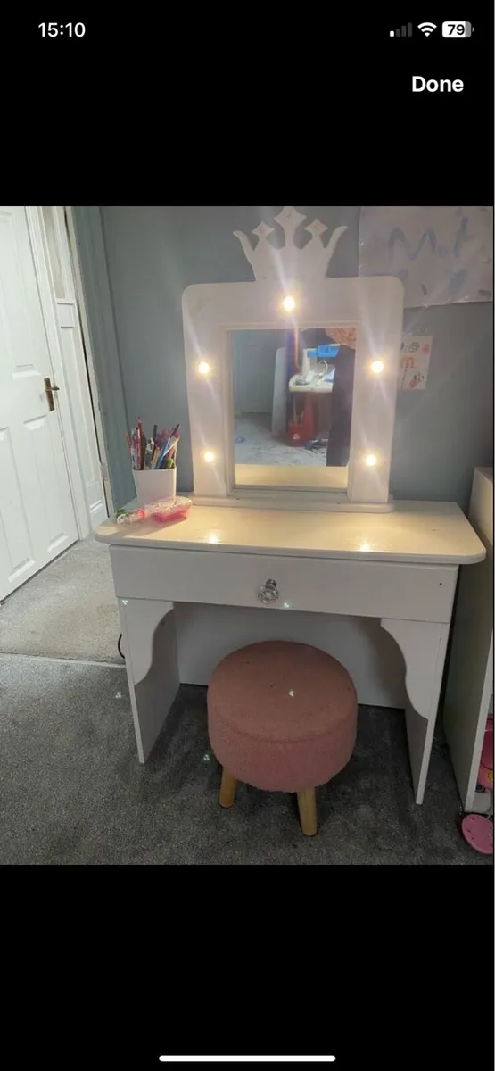 Kids solid wood light up dressing table - Image 3