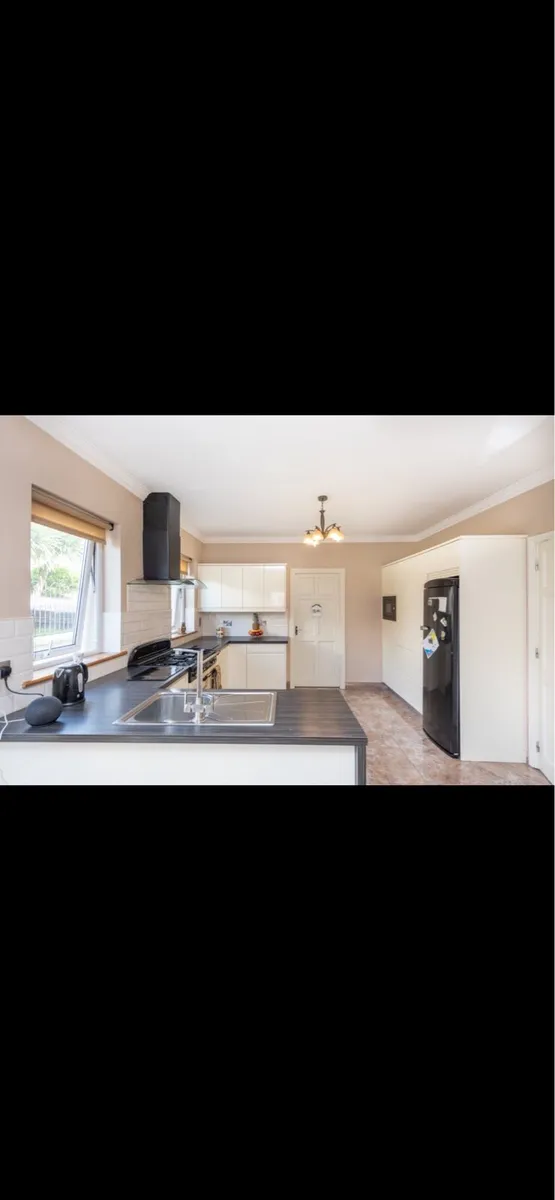 Kitchen doors and worktops - Image 2