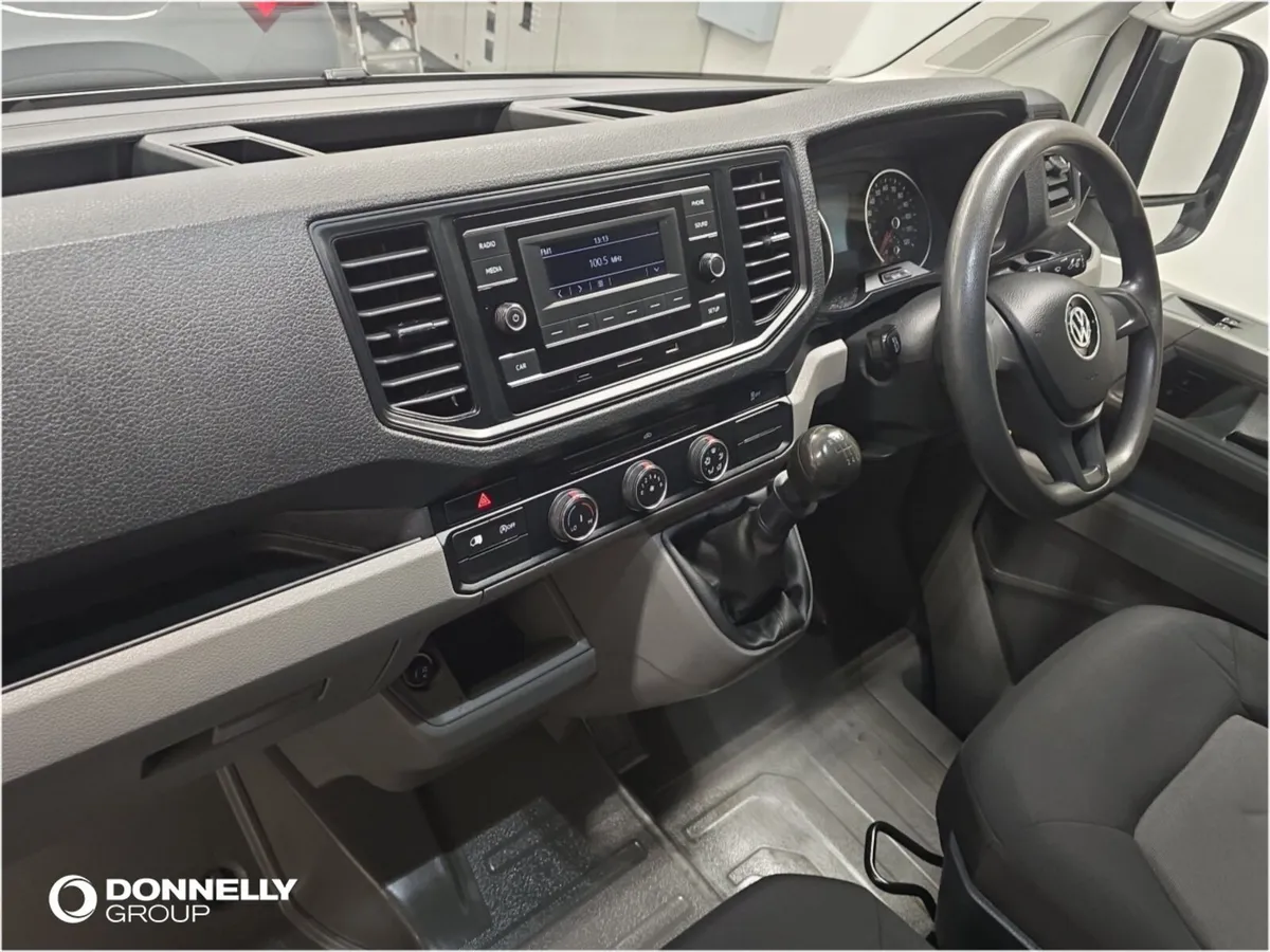 Volkswagen Crafter Cr35 Lwb Diesel Rwd Startline - Image 2