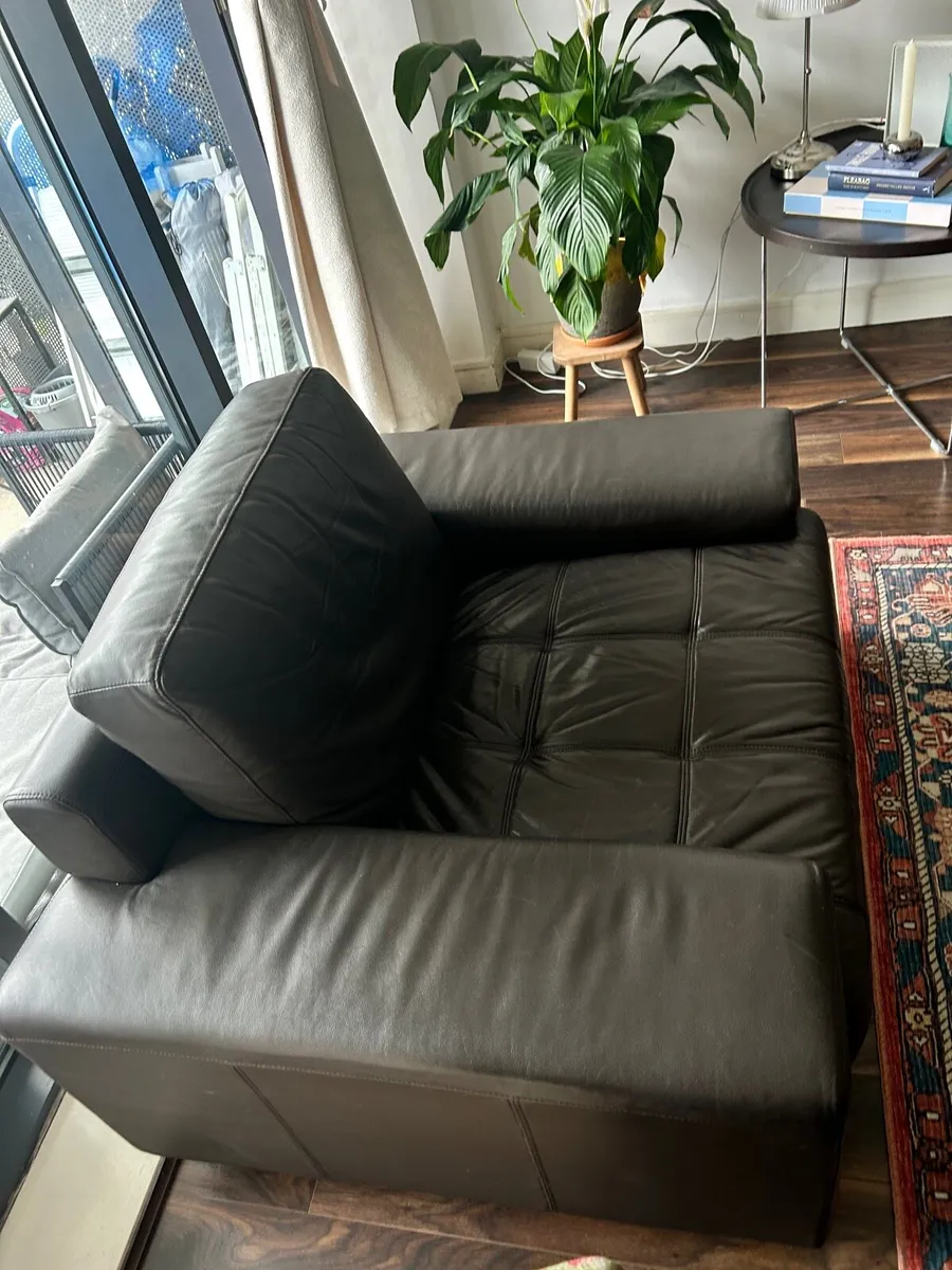Mid-century leather sofa and armchair - Image 4