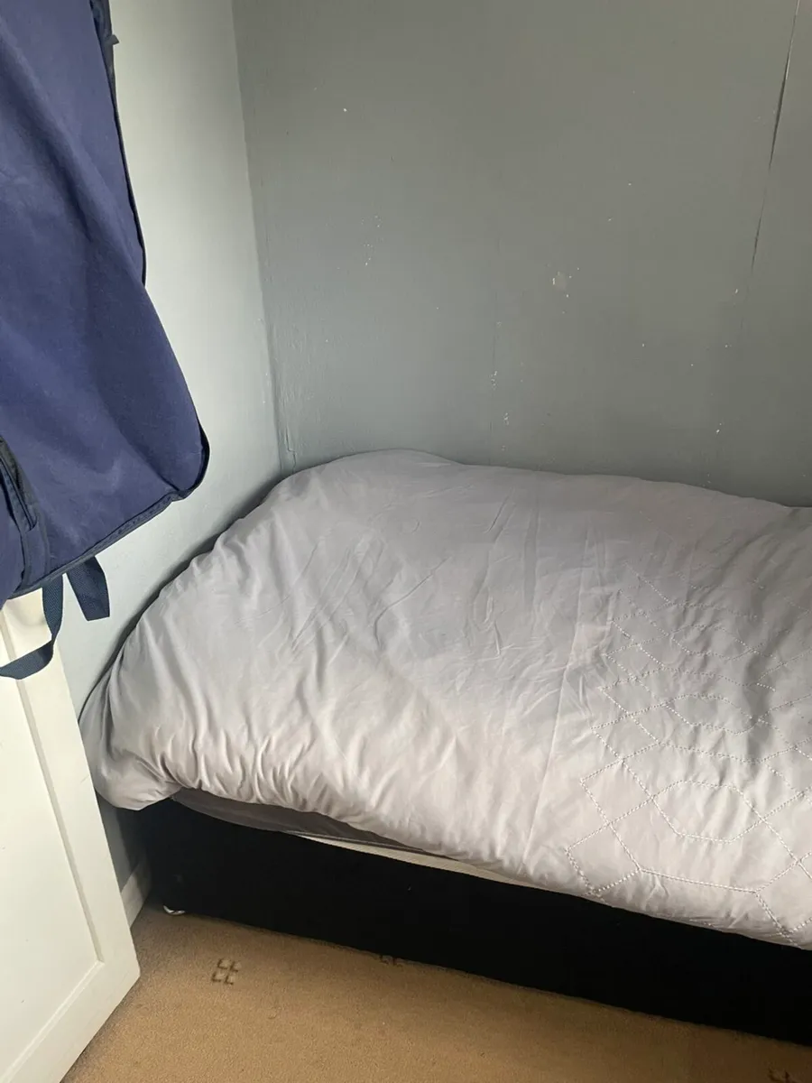 Single Bed Frame with Mattress - Image 4