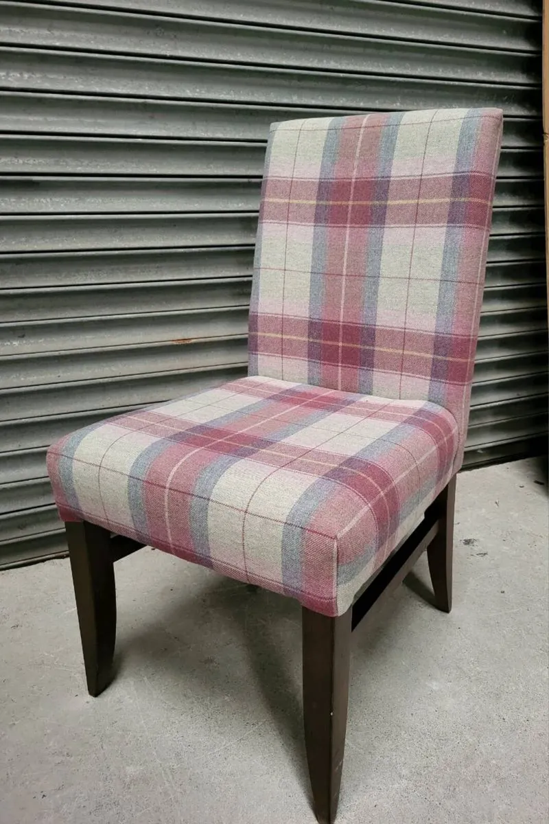 Restaurant/Function/Dining Room Chairs. 70+ - Image 4