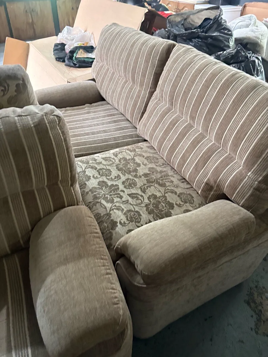 Sofa - Image 3