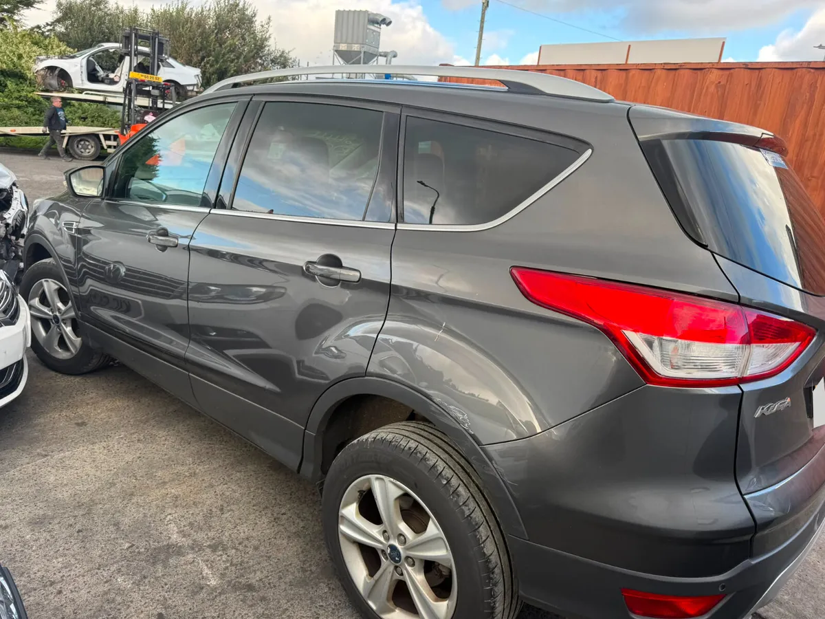 2017 FORD KUGA 2.0D FOR BREAKING! - Image 4