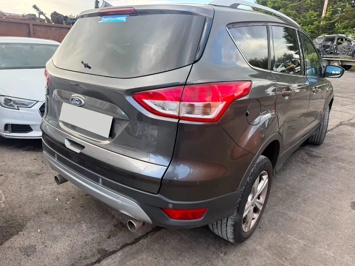 2017 FORD KUGA 2.0D FOR BREAKING! - Image 2