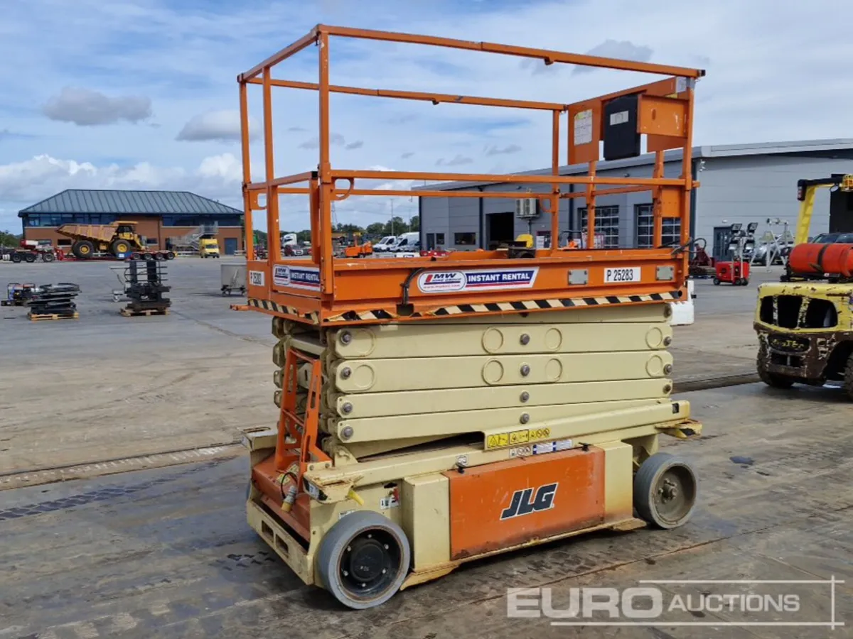 2018 JLG 10RS - Image 1