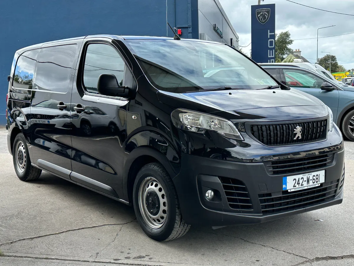 Peugeot Expert Professional STD 1.5 HDI 120 - Image 1