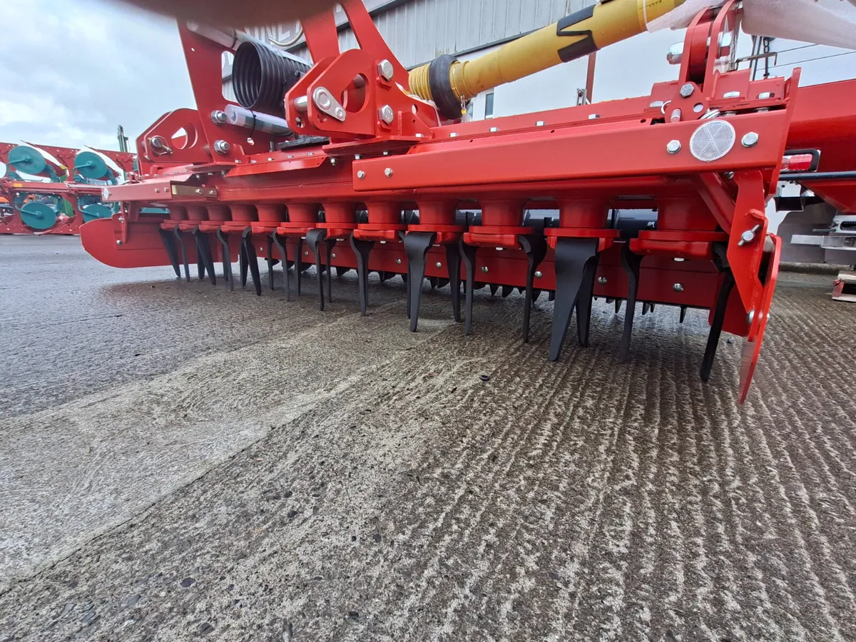 Kverneland  Power Harrow - Image 4