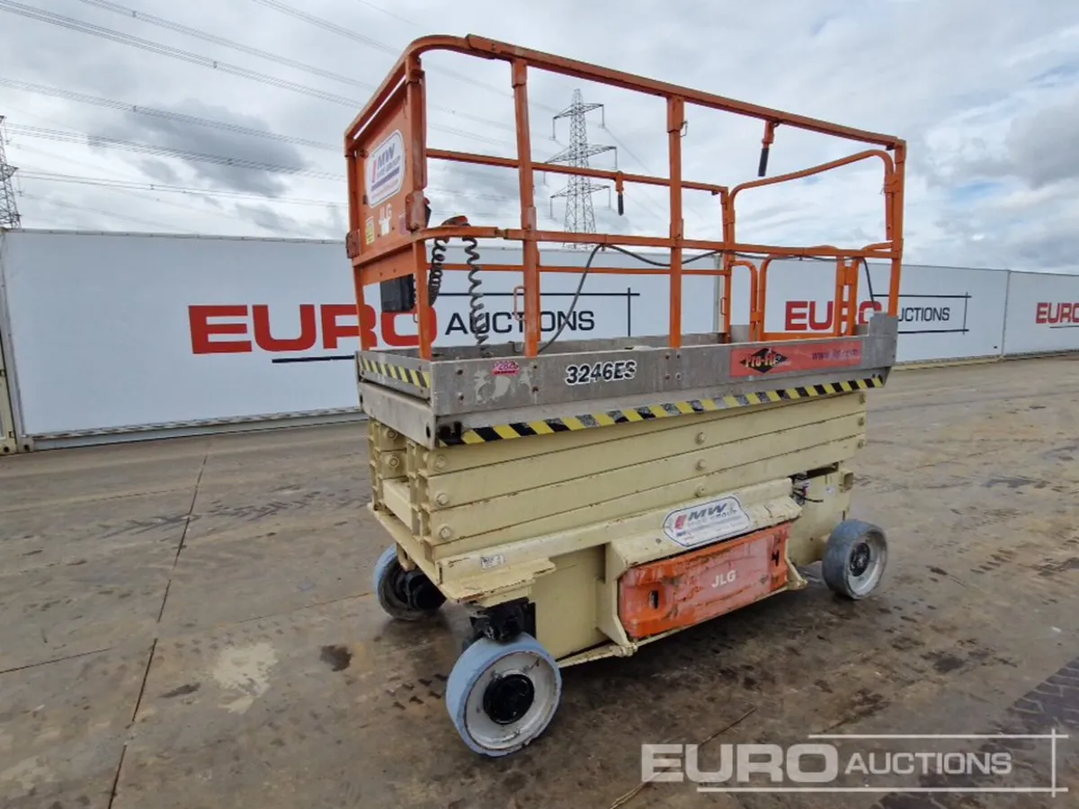 JLG 3246 ES - Image 1