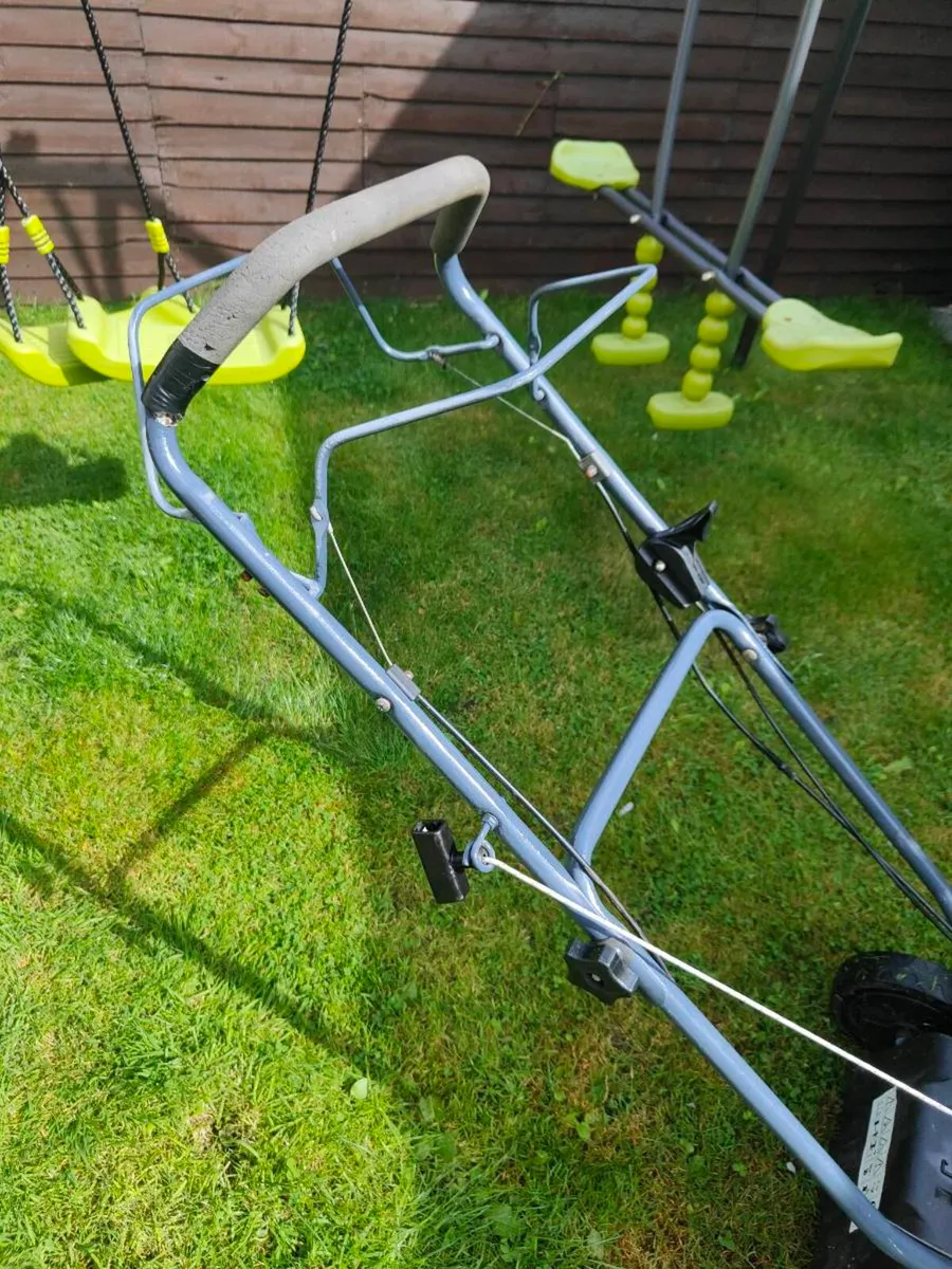 Lawnmower self propelled Hyundai - Image 3