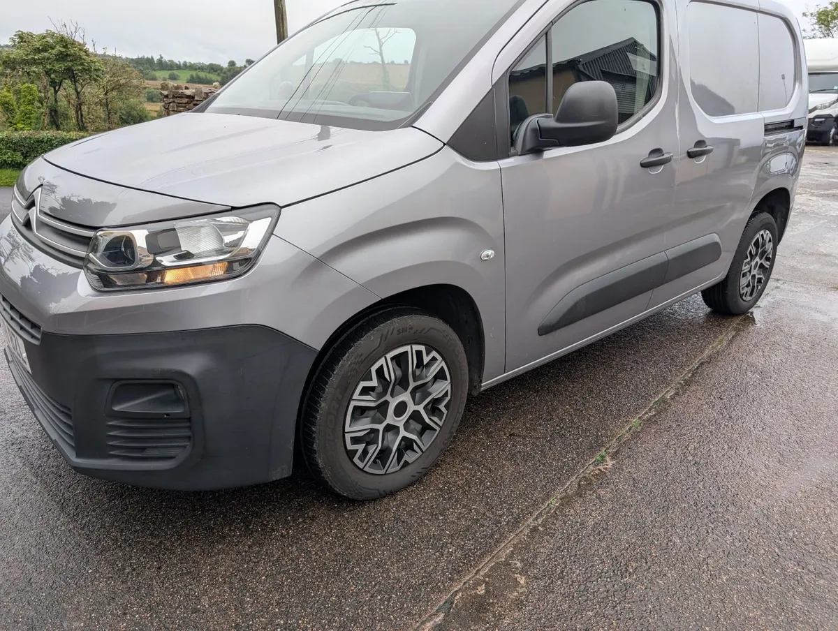 Citroen Berlingo 2018 - Image 2