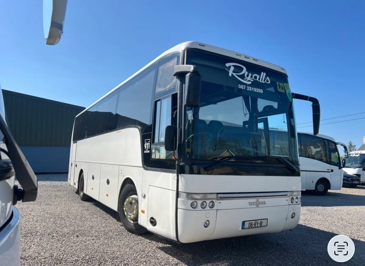 VanHool Bus - Image 2