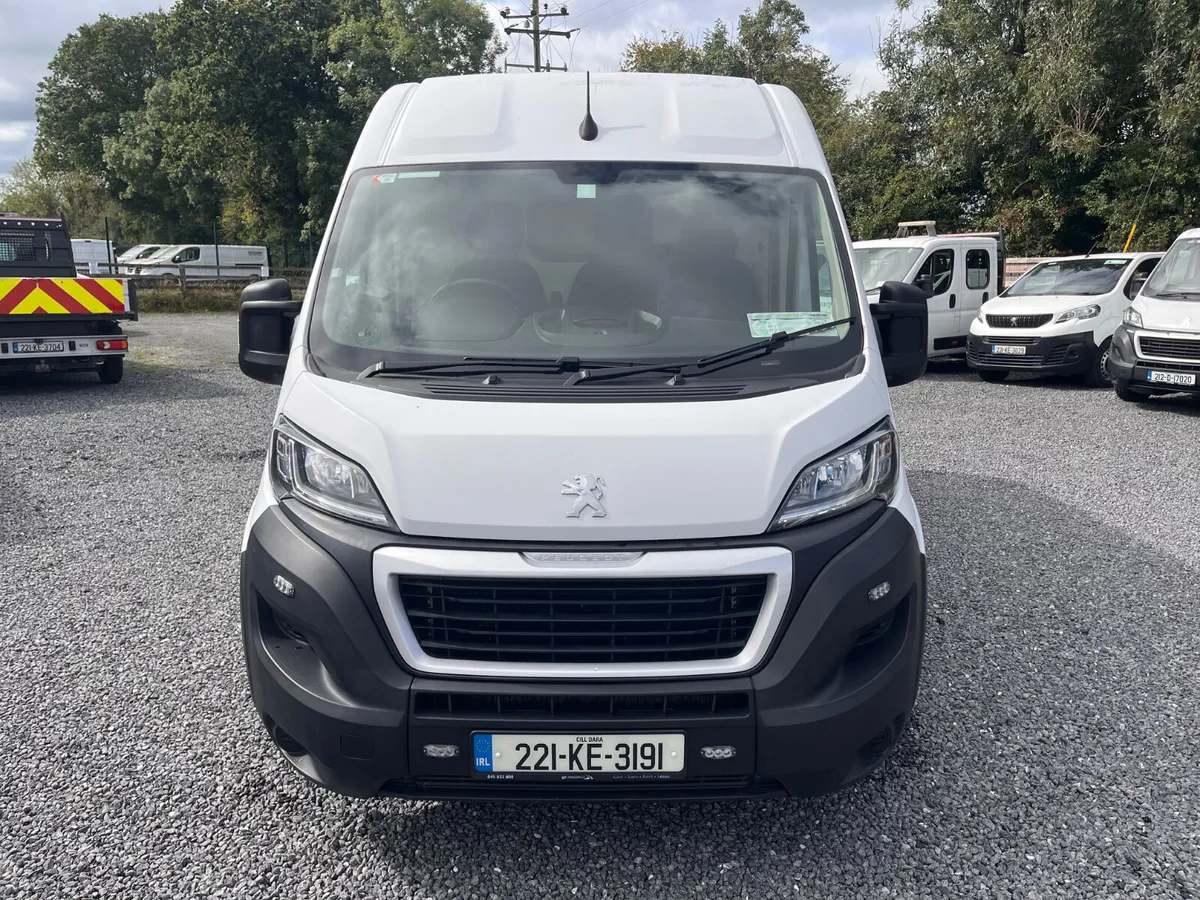 Peugeot Boxer L3H2 2.2L 140BHP (1 Owner) - Image 2