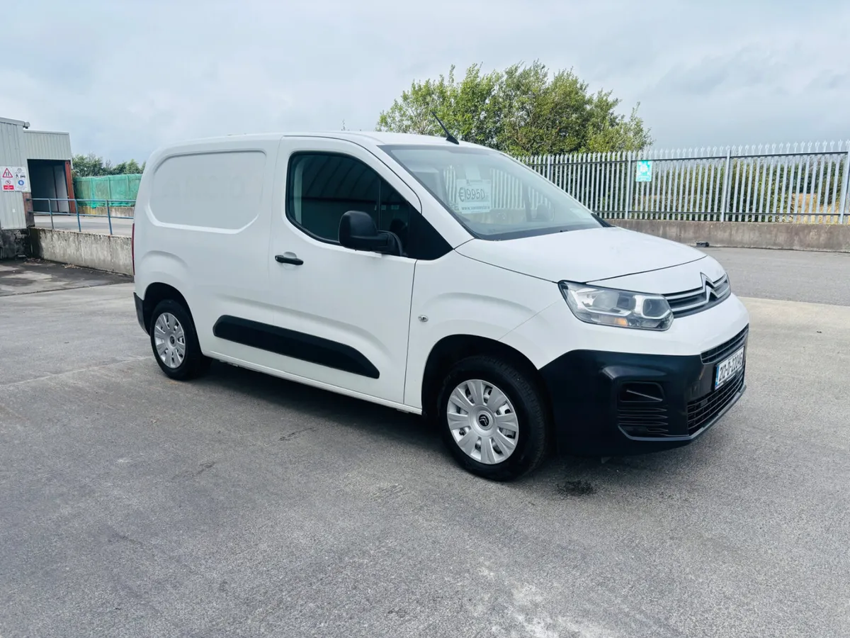 212 Citroen Berlingo 1.5 €9,950 + VAT - Image 3