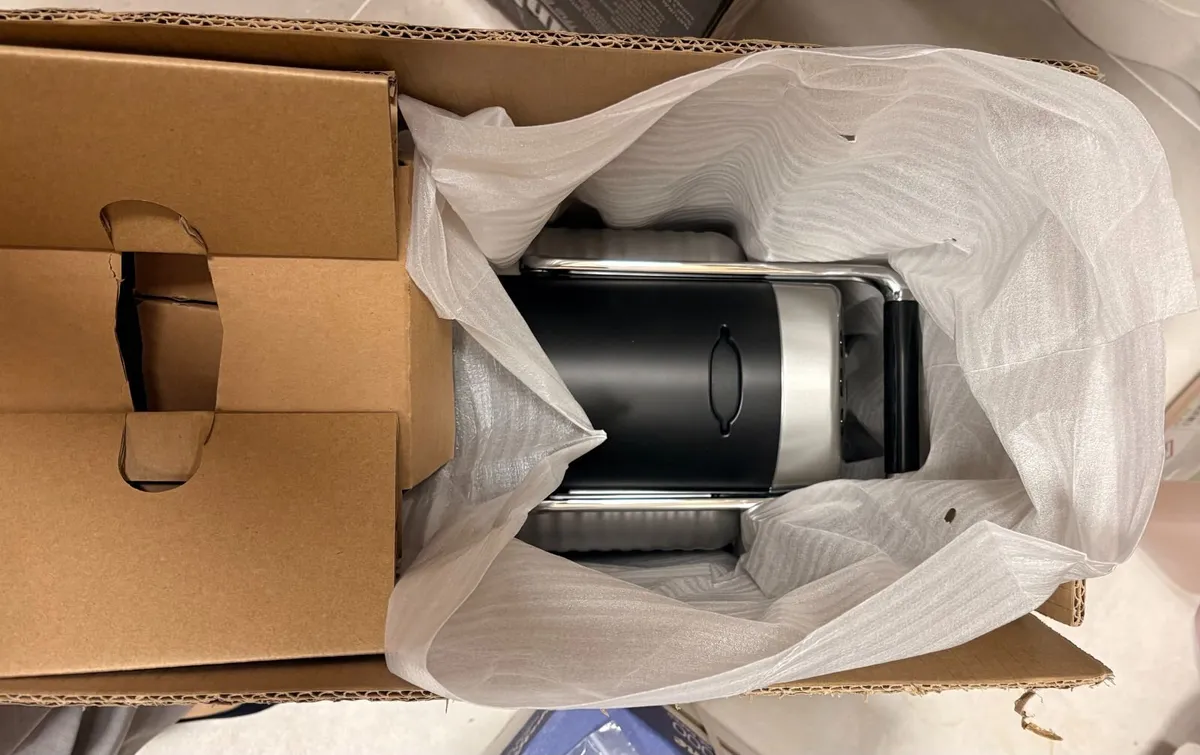 Nespresso Zenius Coffee Machine - Image 1