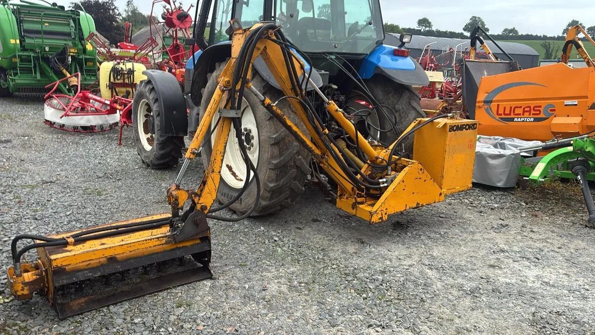 BOMFORD B435 FARM TRIM HEDGECUTTER - Image 1