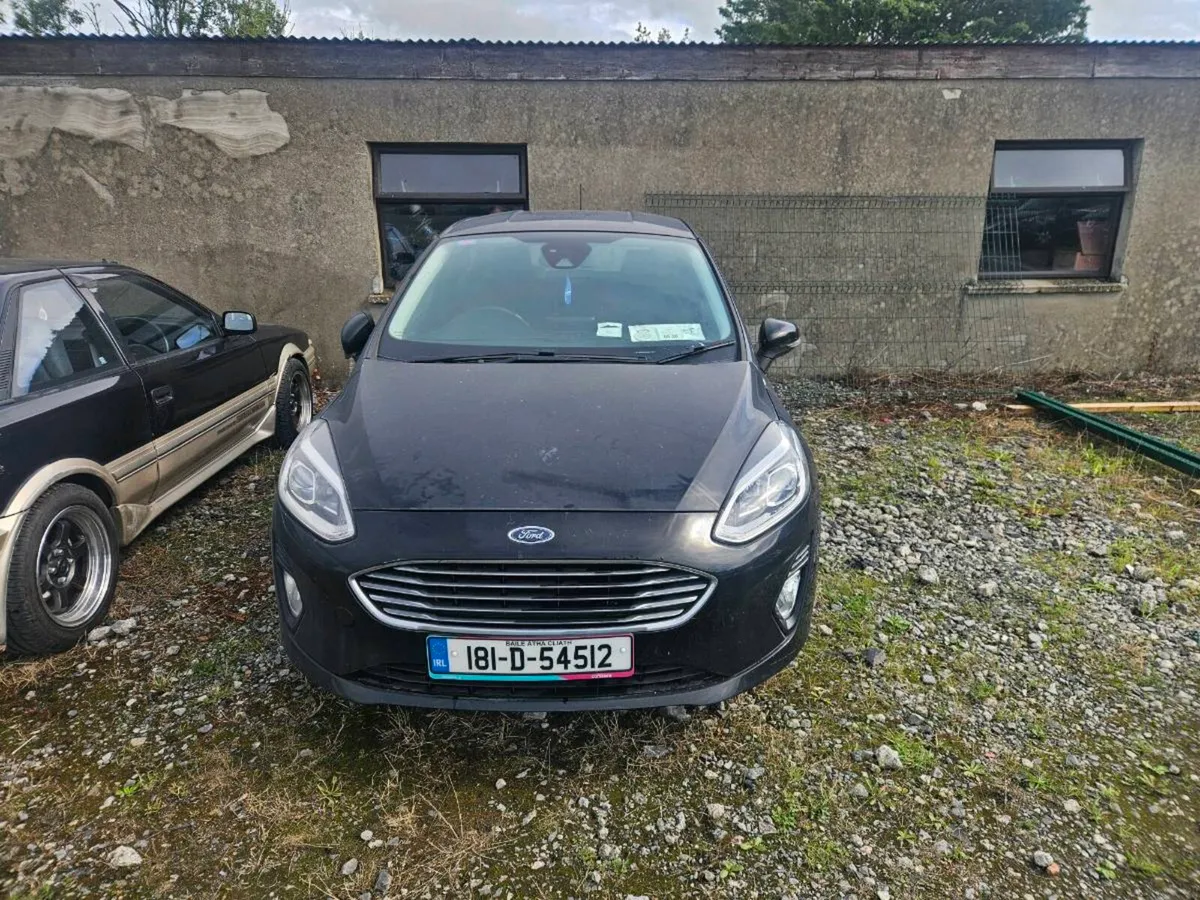 2018 ford fiesta - Image 2
