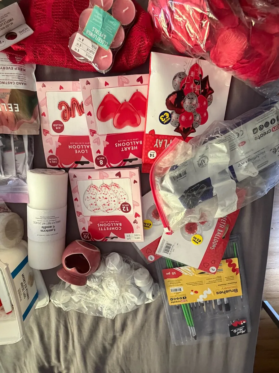 crafting bits . date night gifts / velentine etc - Image 3