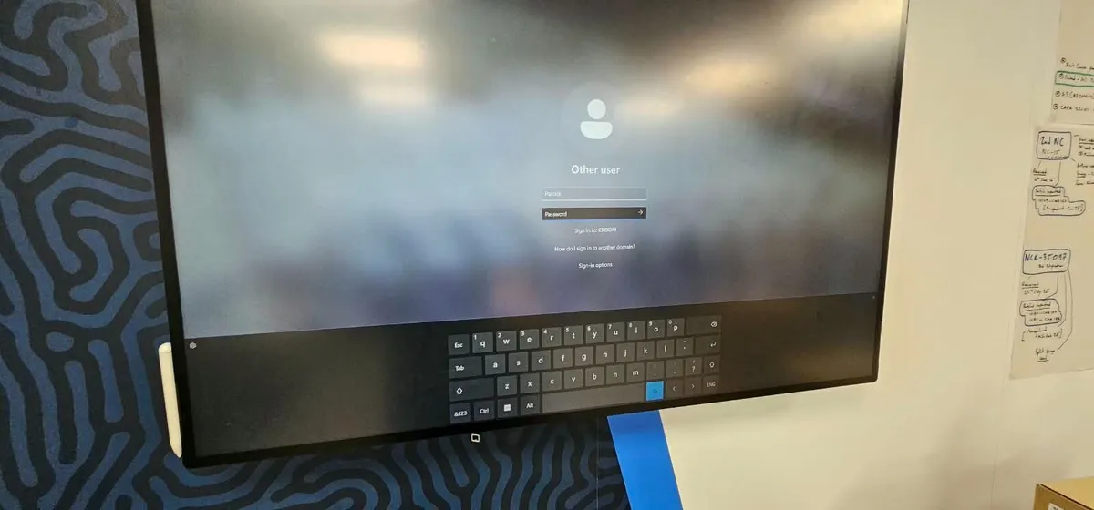 Microsoft Surface Hub 2S , 4K Interactive Touchscr - Image 4